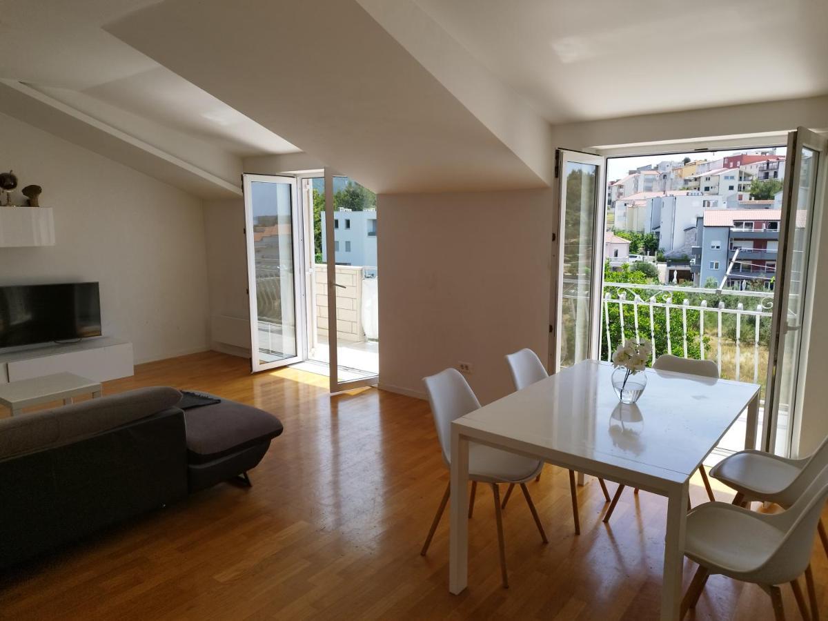 Apartment Nina Podstrana Exteriér fotografie
