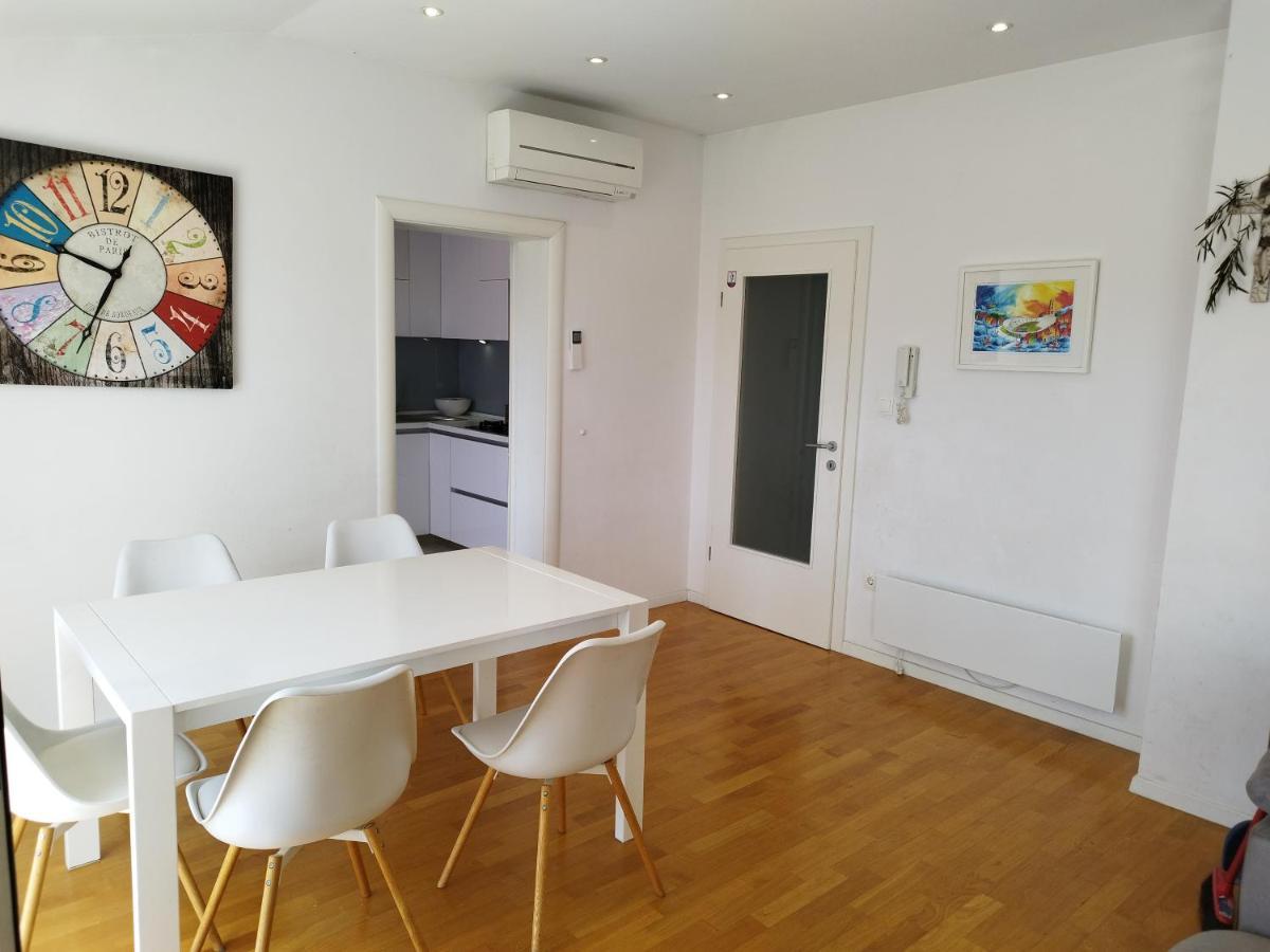 Apartment Nina Podstrana Exteriér fotografie